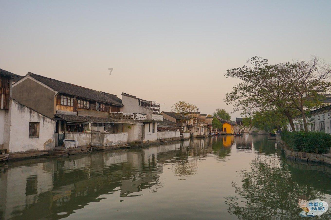 虫虫助手下载